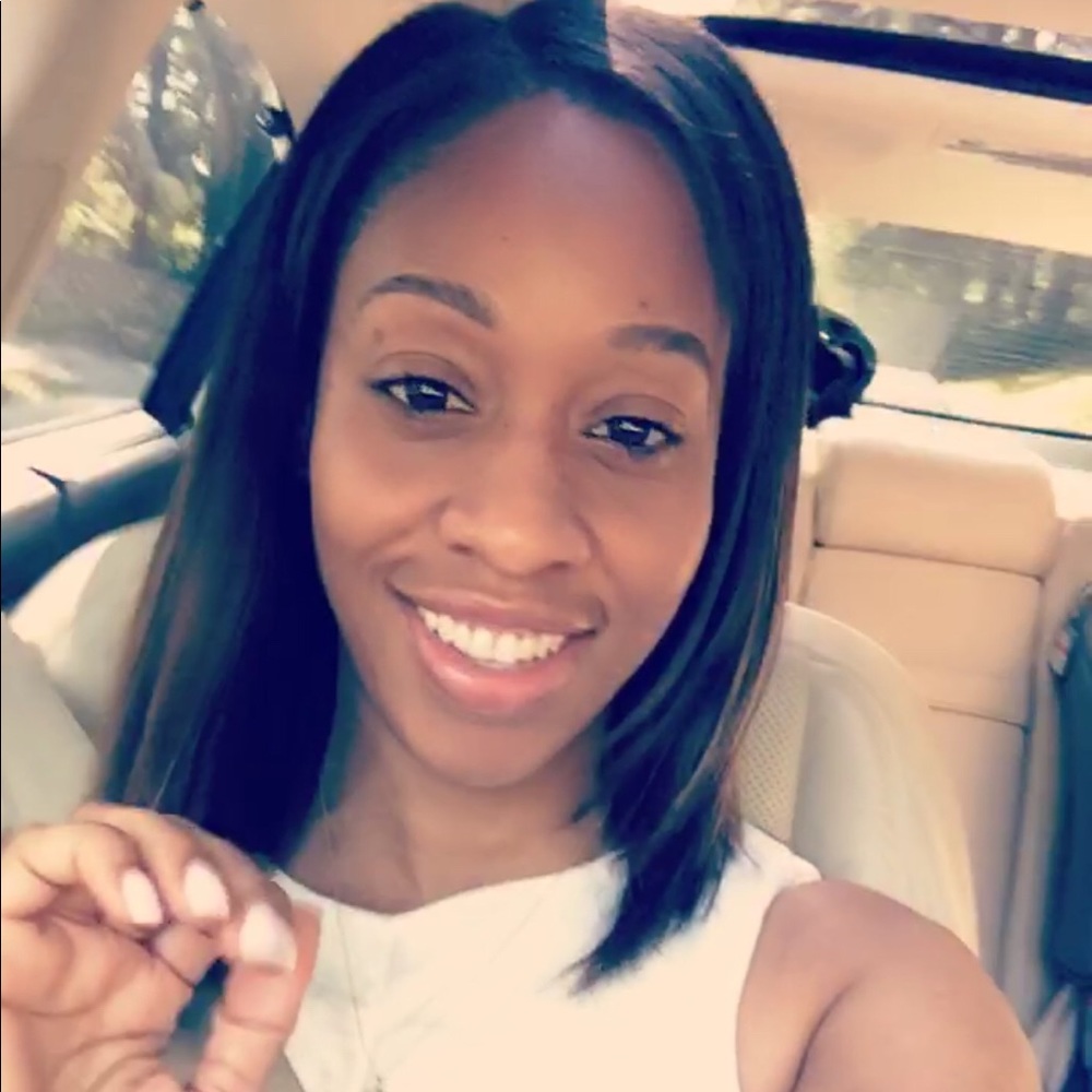 Meet your Posher, Jayde